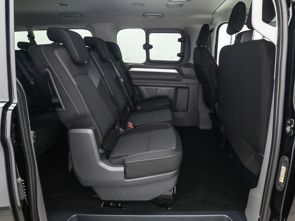 Volkswagen T7 Caravelle