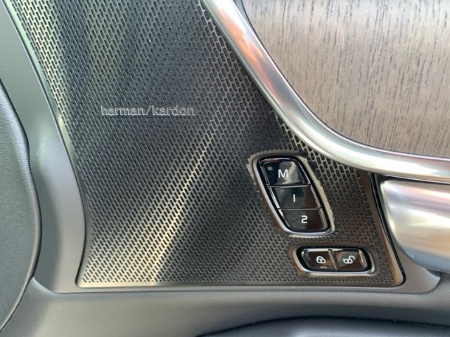 Volvo V90 Cross Country 2022