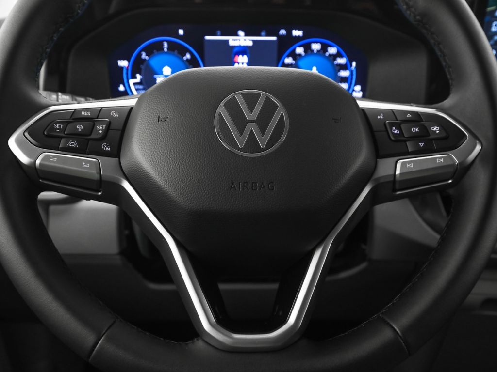 Volkswagen T7 Caravelle