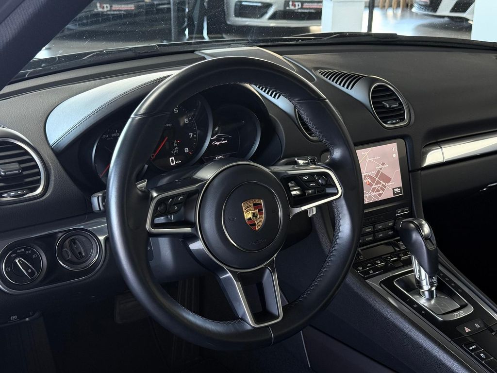 Porsche Cayman 2023