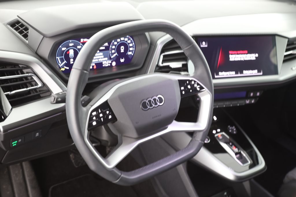 Audi Q4 e-tron 2025