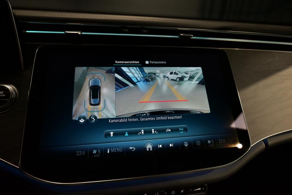 Mercedes-Benz E 300 2025