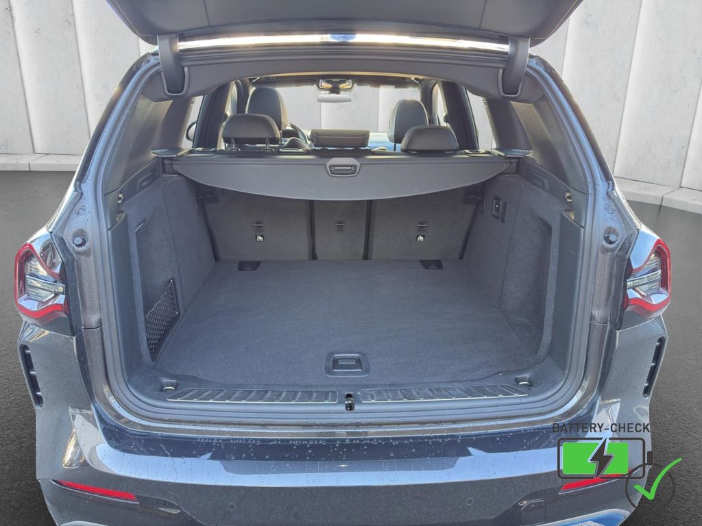 BMW iX3 2022
