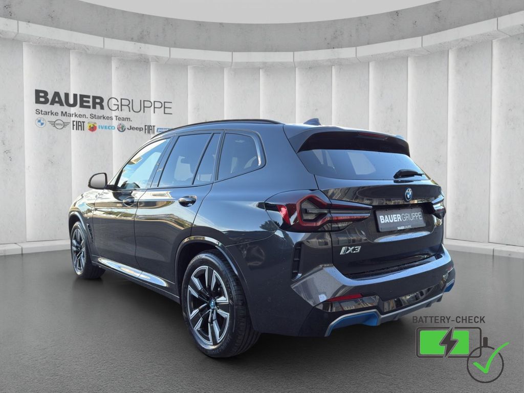 BMW iX3 2022