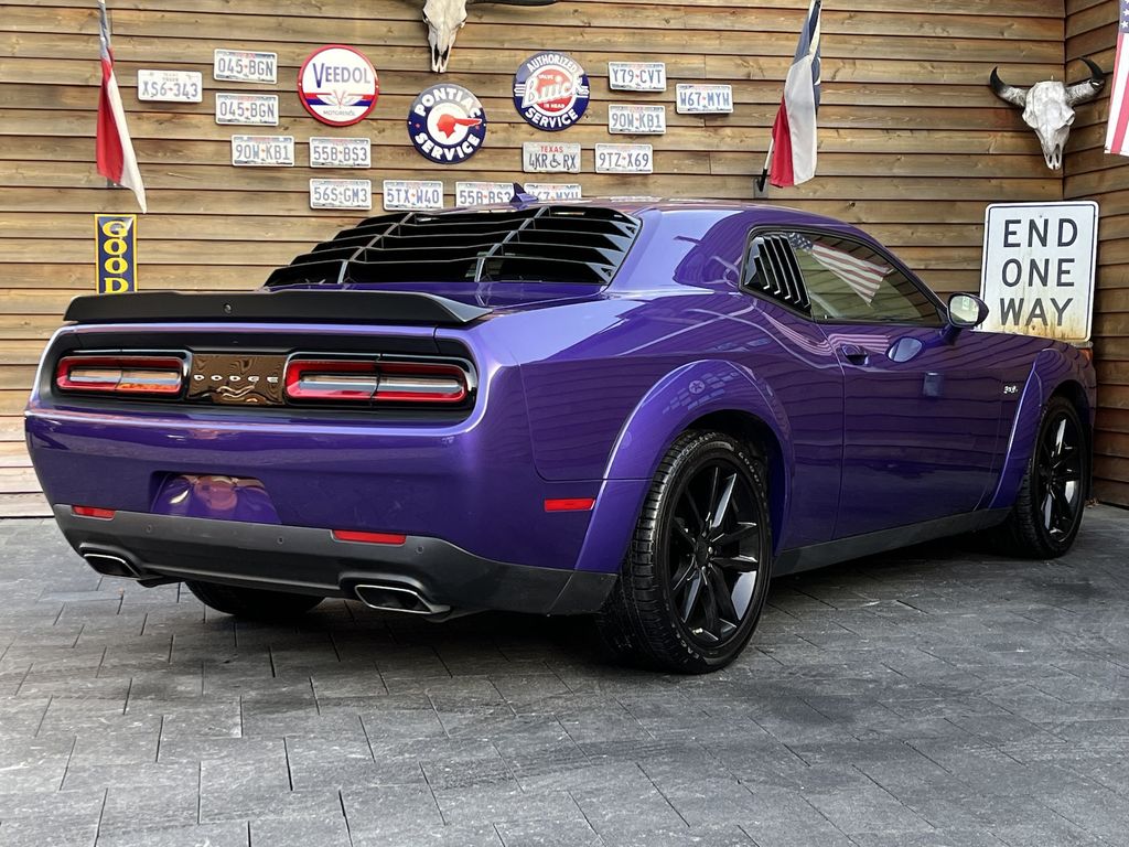 Dodge Challenger 2024