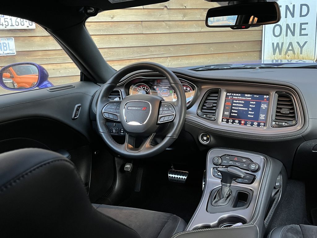 Dodge Challenger 2024