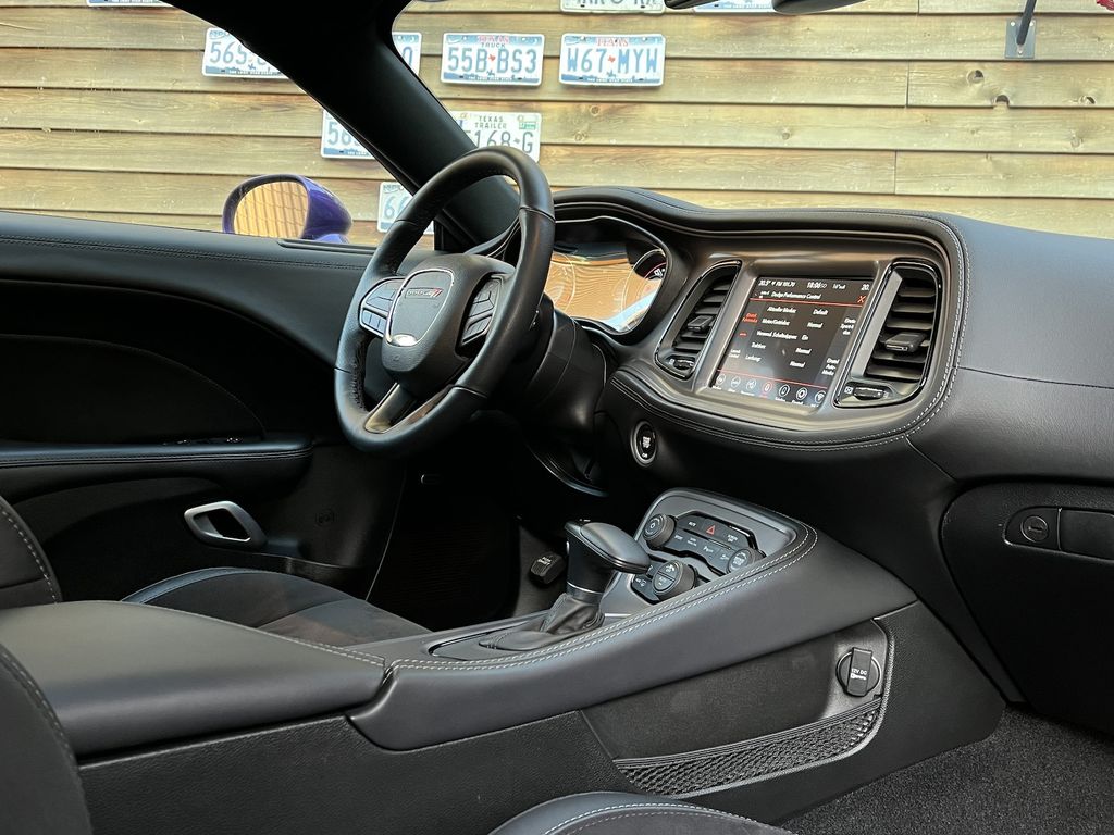 Dodge Challenger 2024