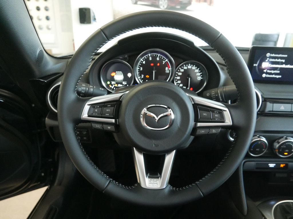 Mazda MX-5 2025