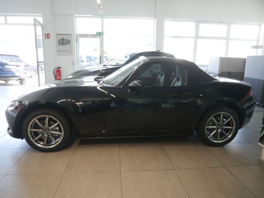 Mazda MX-5 2025