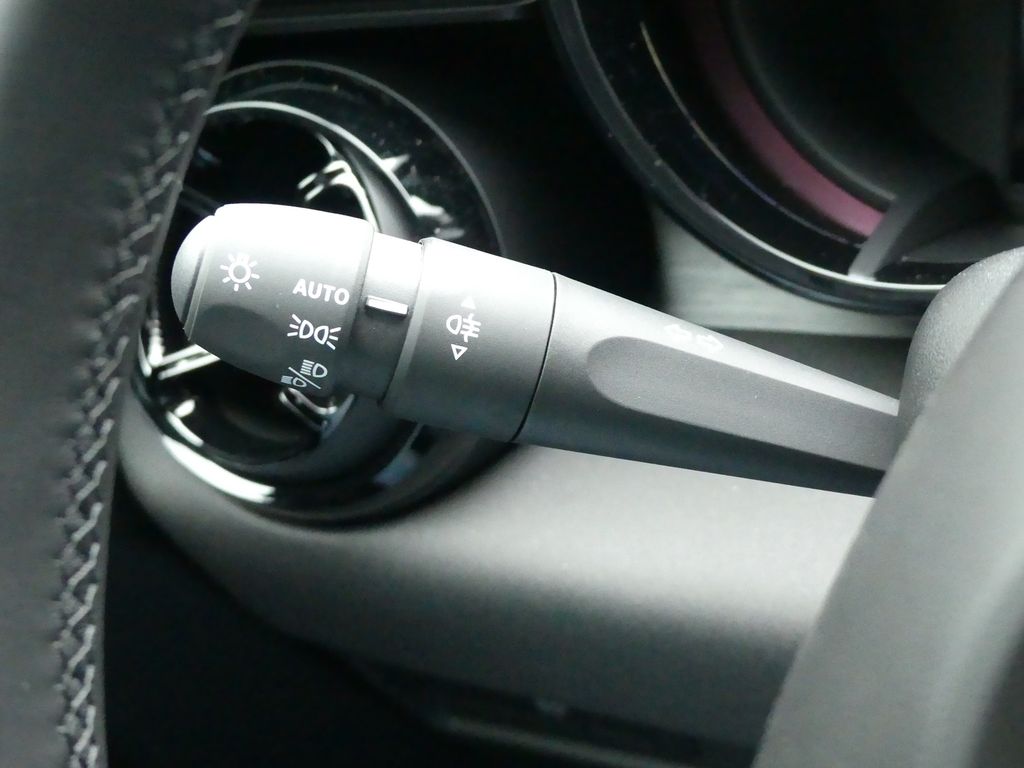 Alfa Romeo Junior 2025