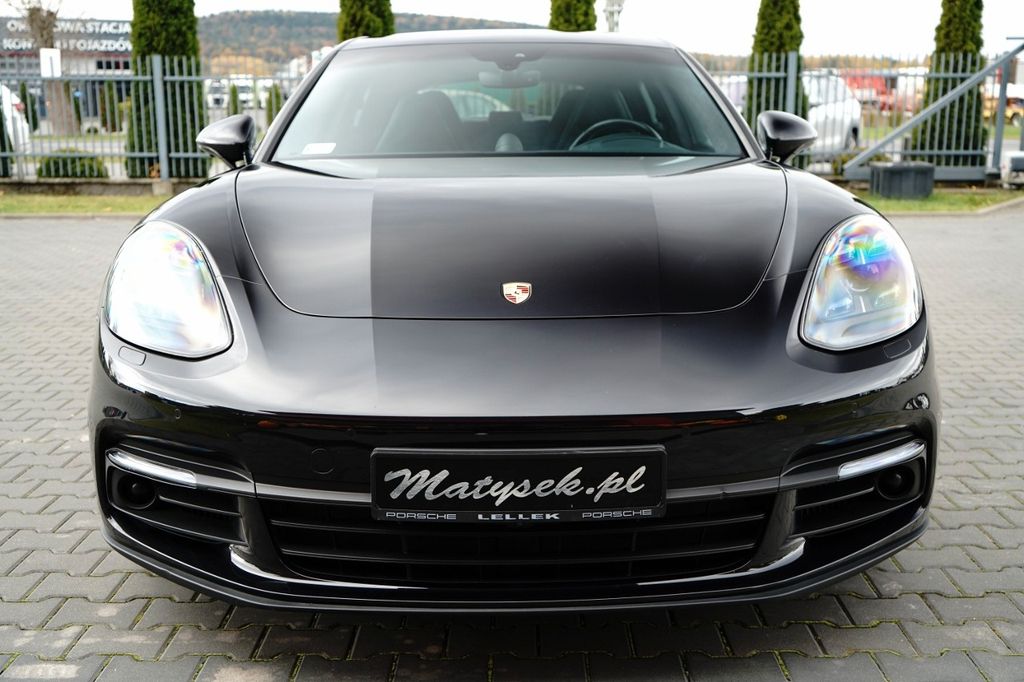 Porsche Panamera 2020