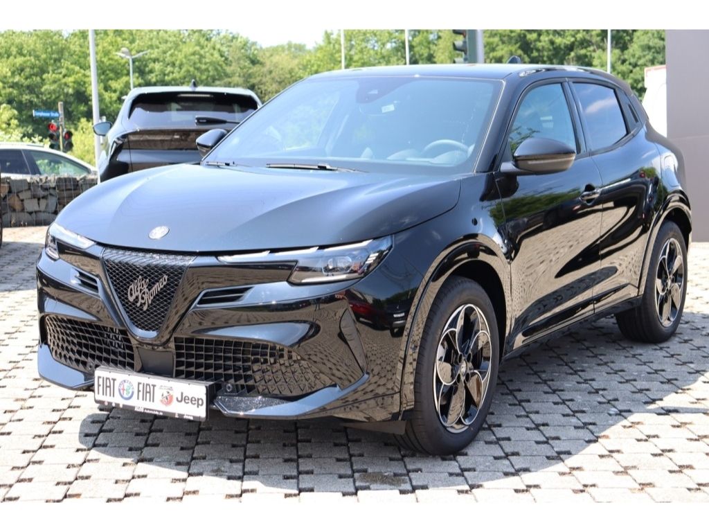 Alfa Romeo Junior 2025