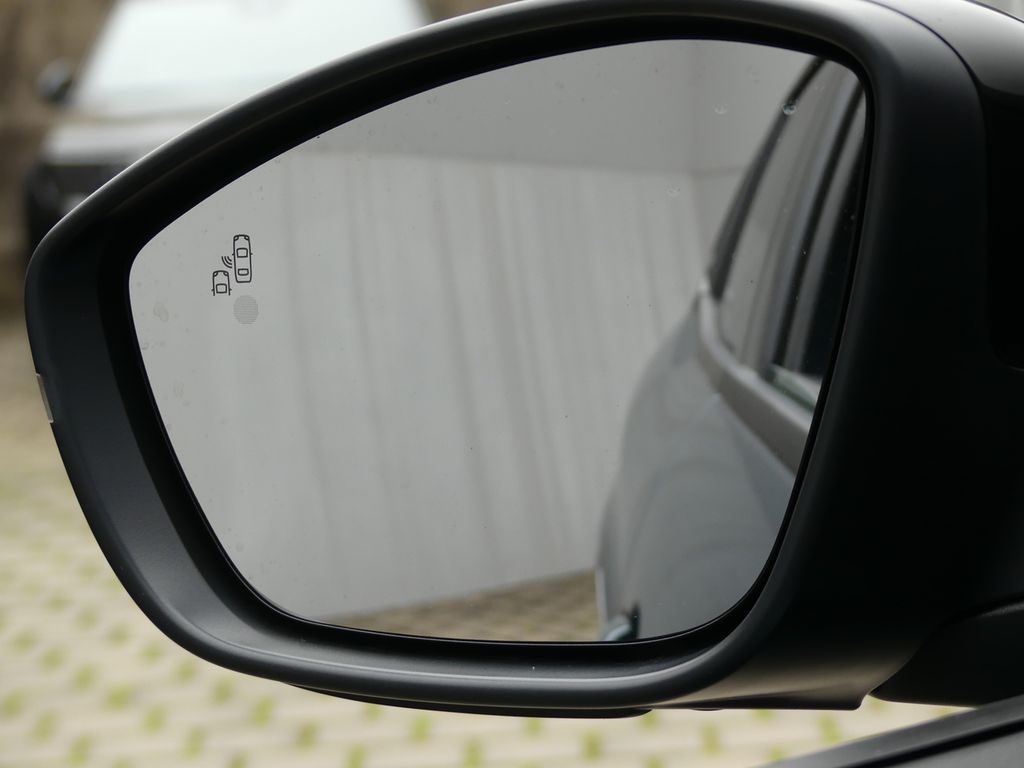 Alfa Romeo Junior 2025