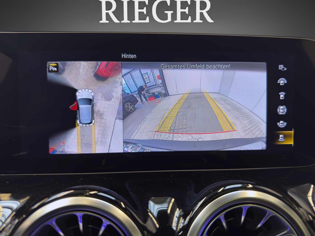 Mercedes-Benz EQA 2023