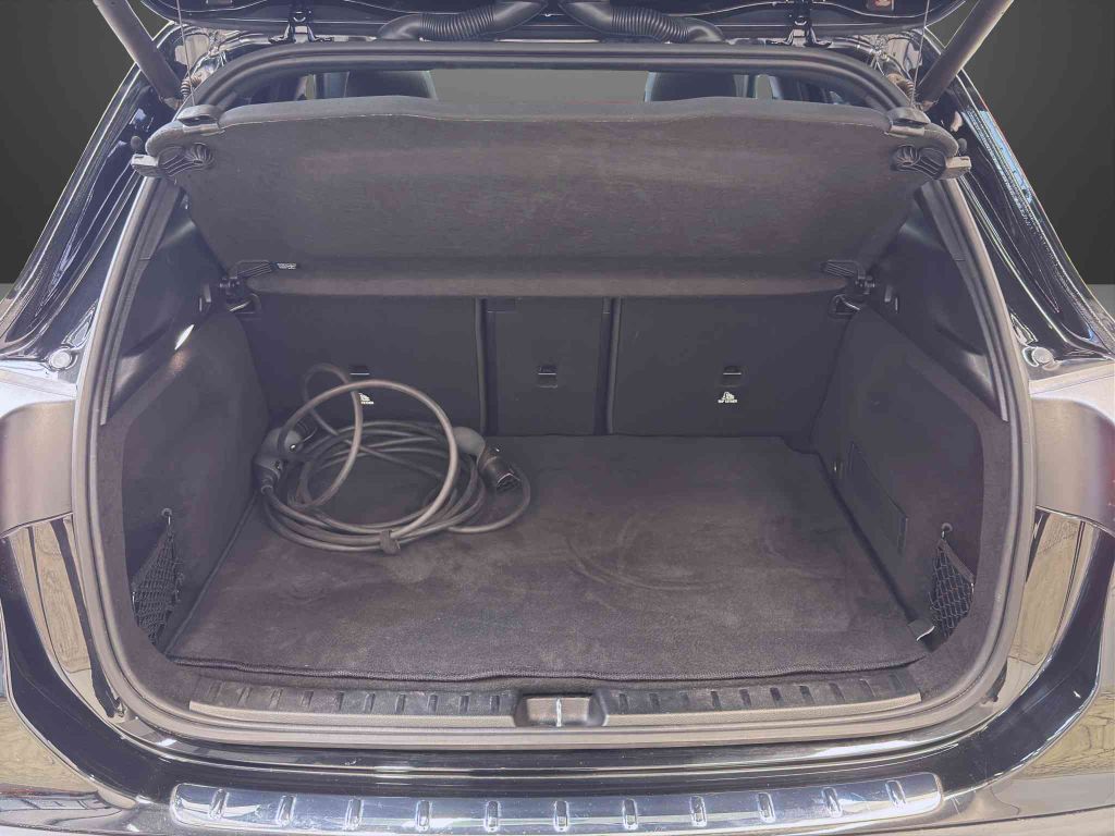Mercedes-Benz EQA 2023