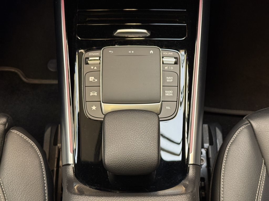 Mercedes-Benz EQA 2023