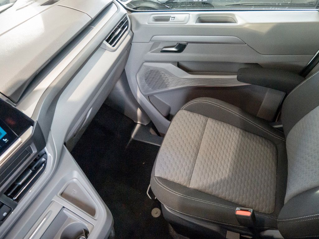 Volkswagen T7 Caravelle