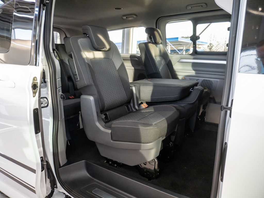 Volkswagen T7 Caravelle