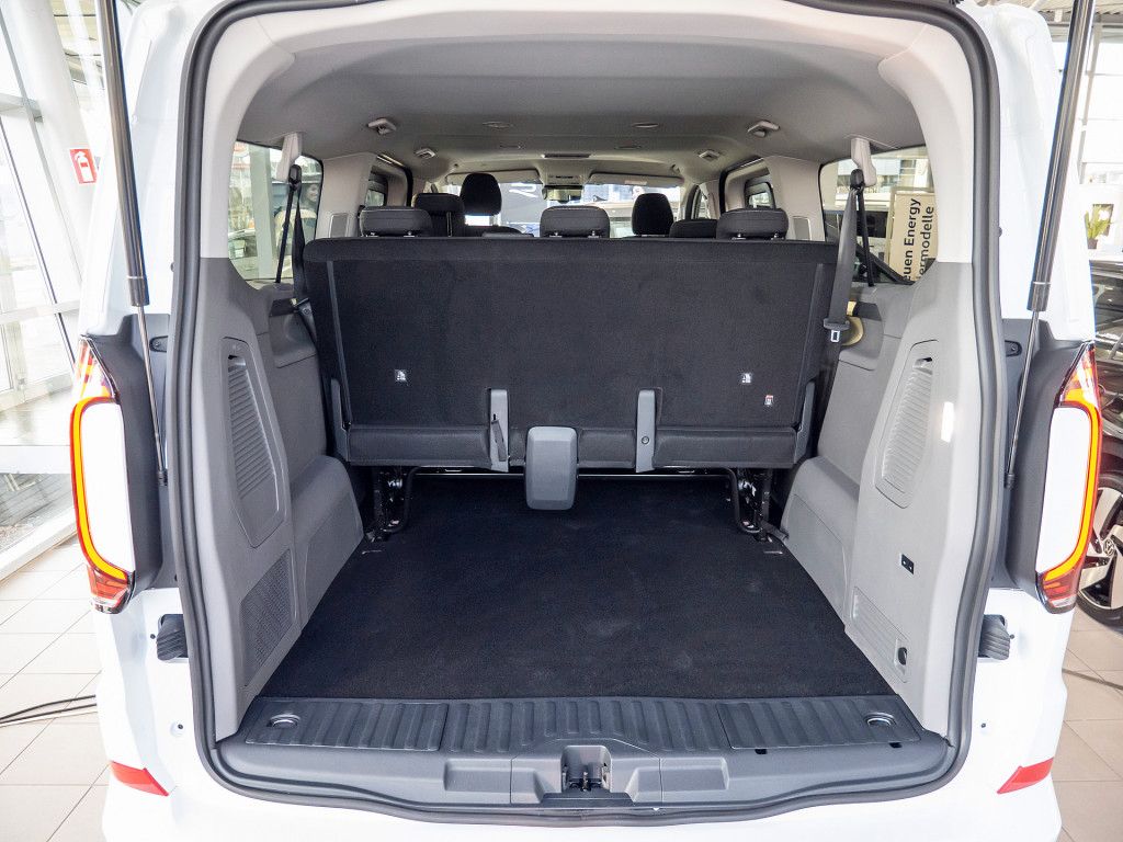 Volkswagen T7 Caravelle