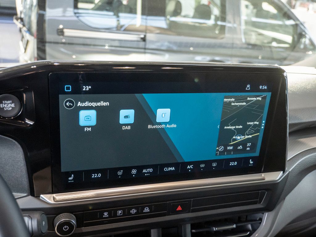 Volkswagen T7 Caravelle