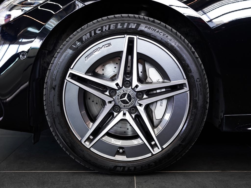 Mercedes-Benz C 300 2024