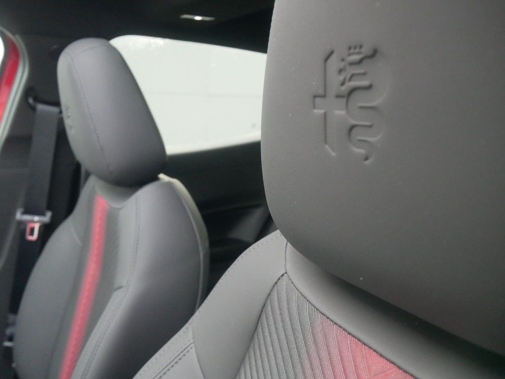 Alfa Romeo Junior 2025