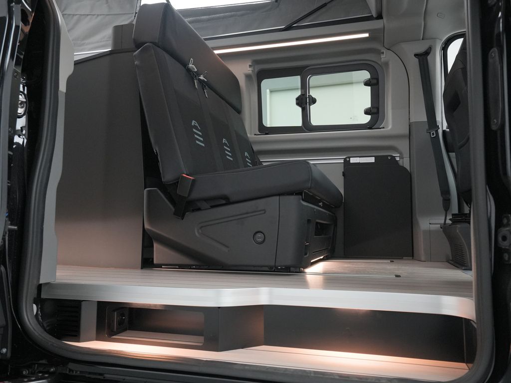 Ford Tourneo Custom 2025