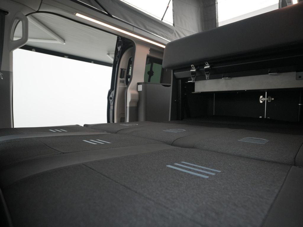 Ford Tourneo Custom 2025