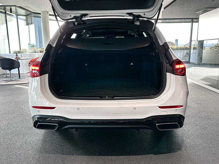 Mercedes-Benz C 220 2024