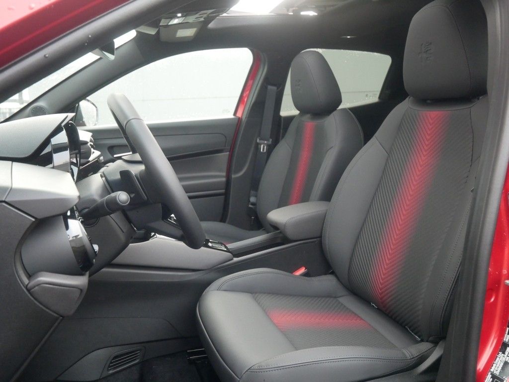 Alfa Romeo Junior 2025