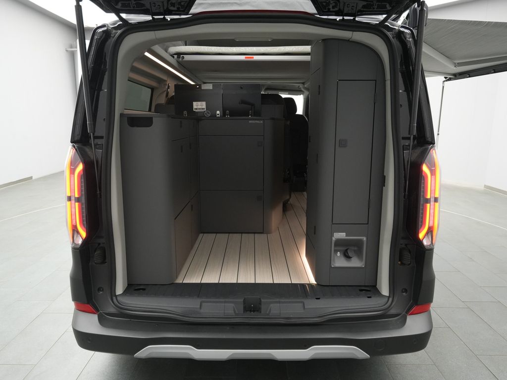 Ford Tourneo Custom 2025