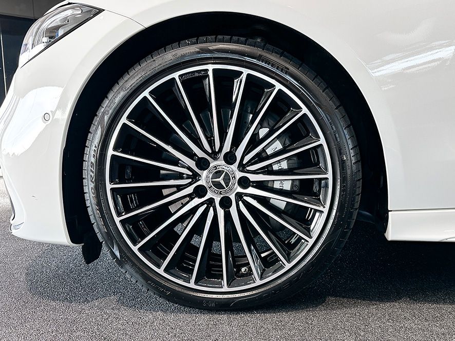 Mercedes-Benz C 220 2024