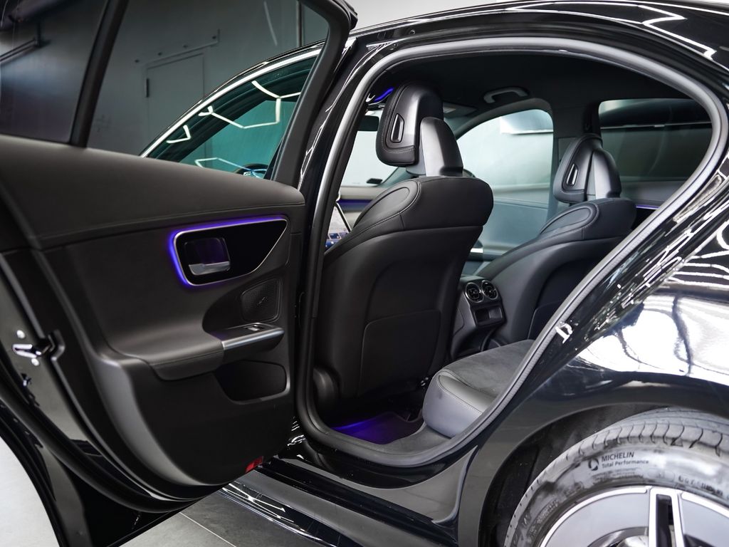 Mercedes-Benz C 300 2024