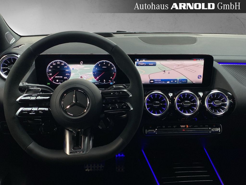 Mercedes-Benz GLA 45 AMG 2025