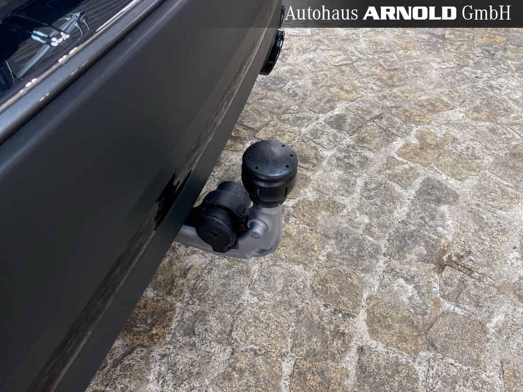 Mercedes-Benz GLA 45 AMG 2025