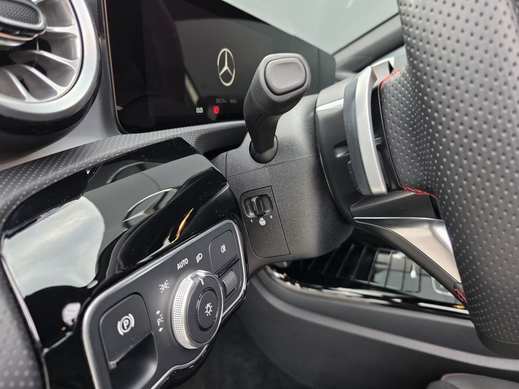 Mercedes-Benz A 250 2024