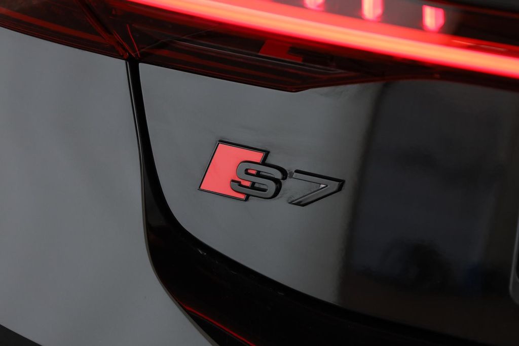 Audi S7 2025