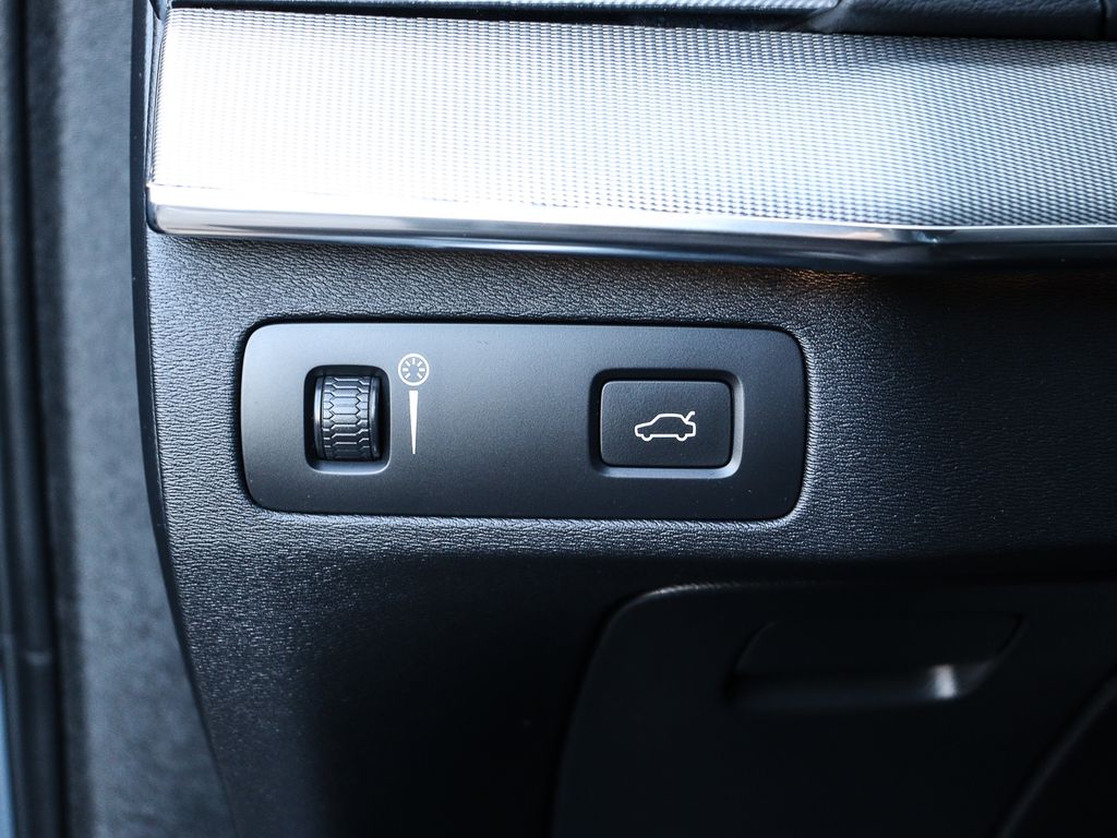 Volvo XC90 2021