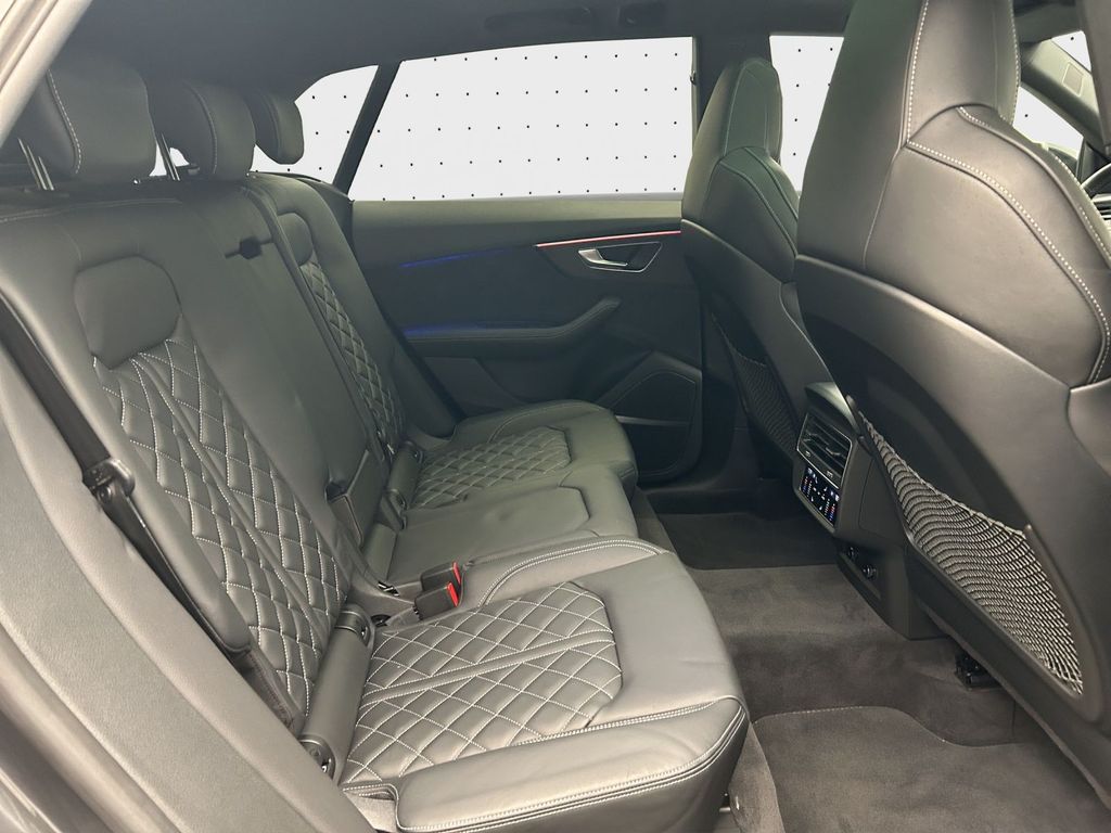 Audi SQ8 2023
