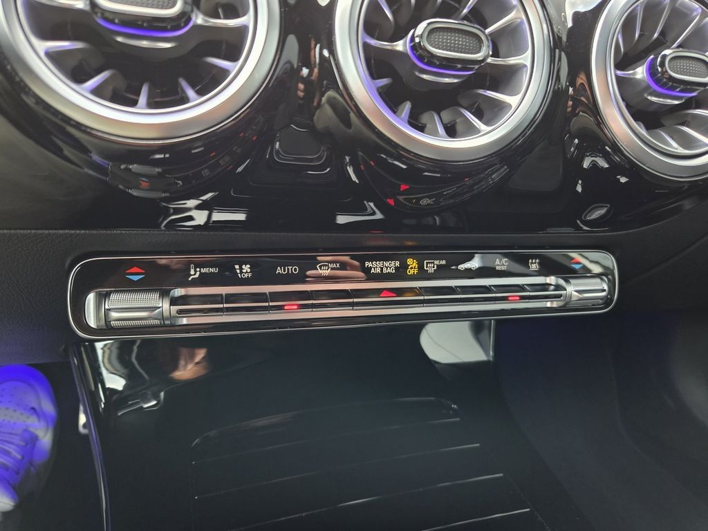 Mercedes-Benz A 250 2024