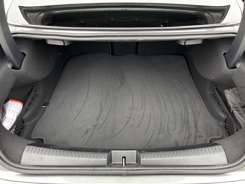 Mercedes-Benz CLA 220 2025