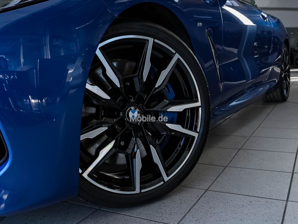 BMW M850 2024