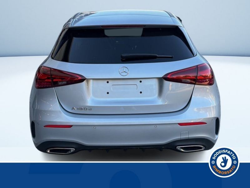 Mercedes-Benz A 180 2025