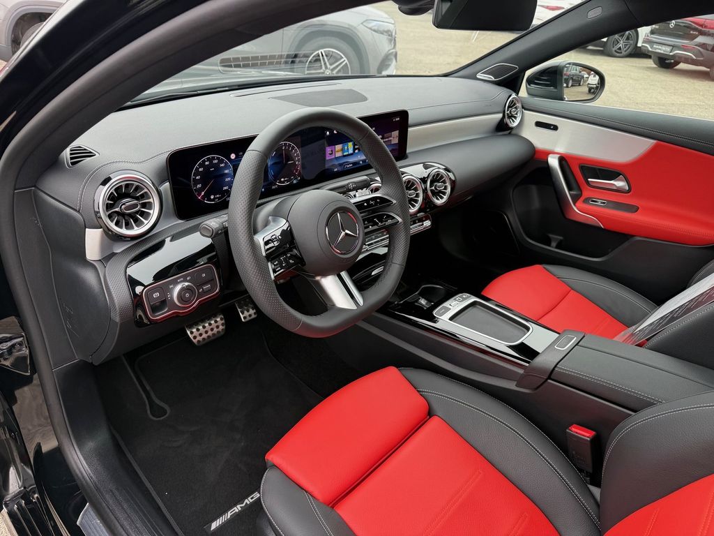 Mercedes-Benz A 250 2024