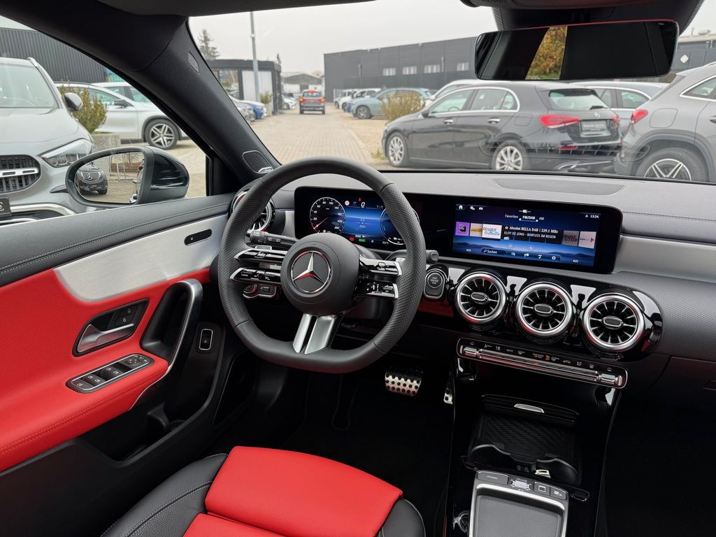 Mercedes-Benz A 250 2024