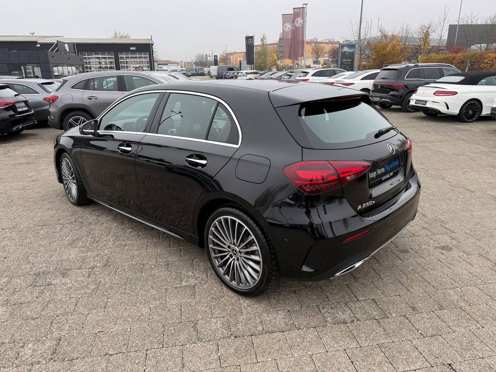 Mercedes-Benz A 250 2024