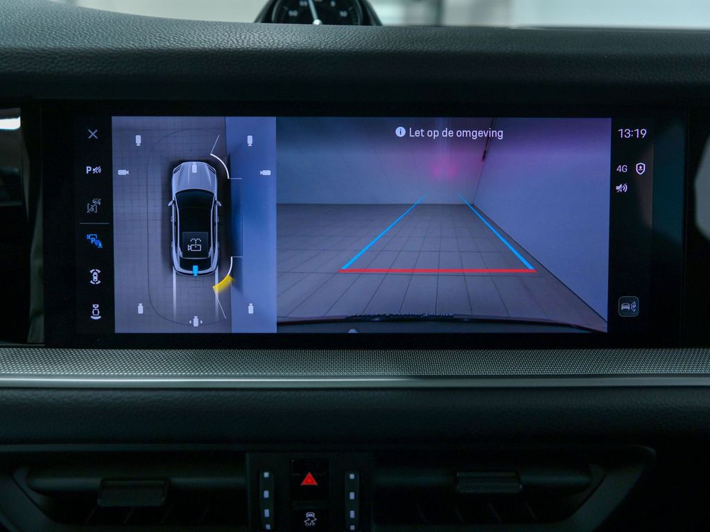 Porsche Cayenne 2025