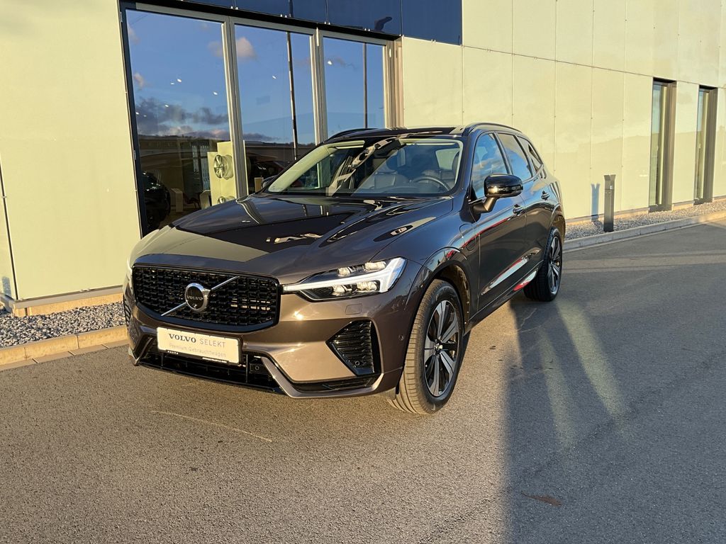 Volvo XC60 2025