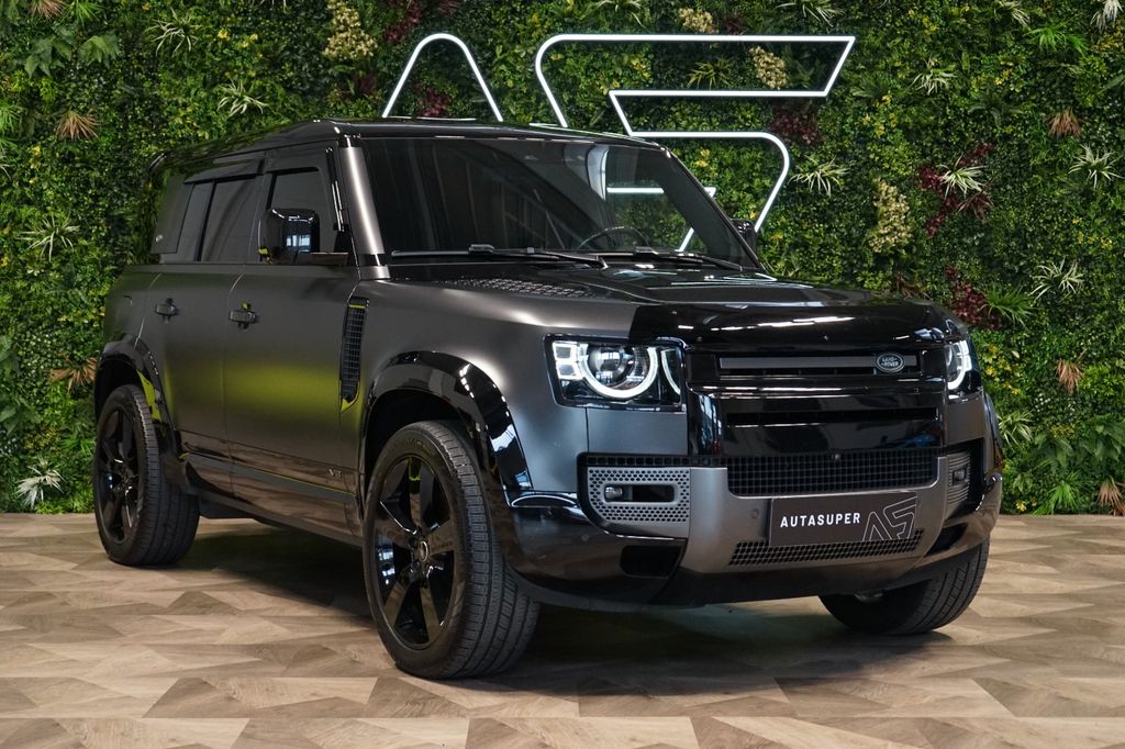 Land Rover Defender 2023