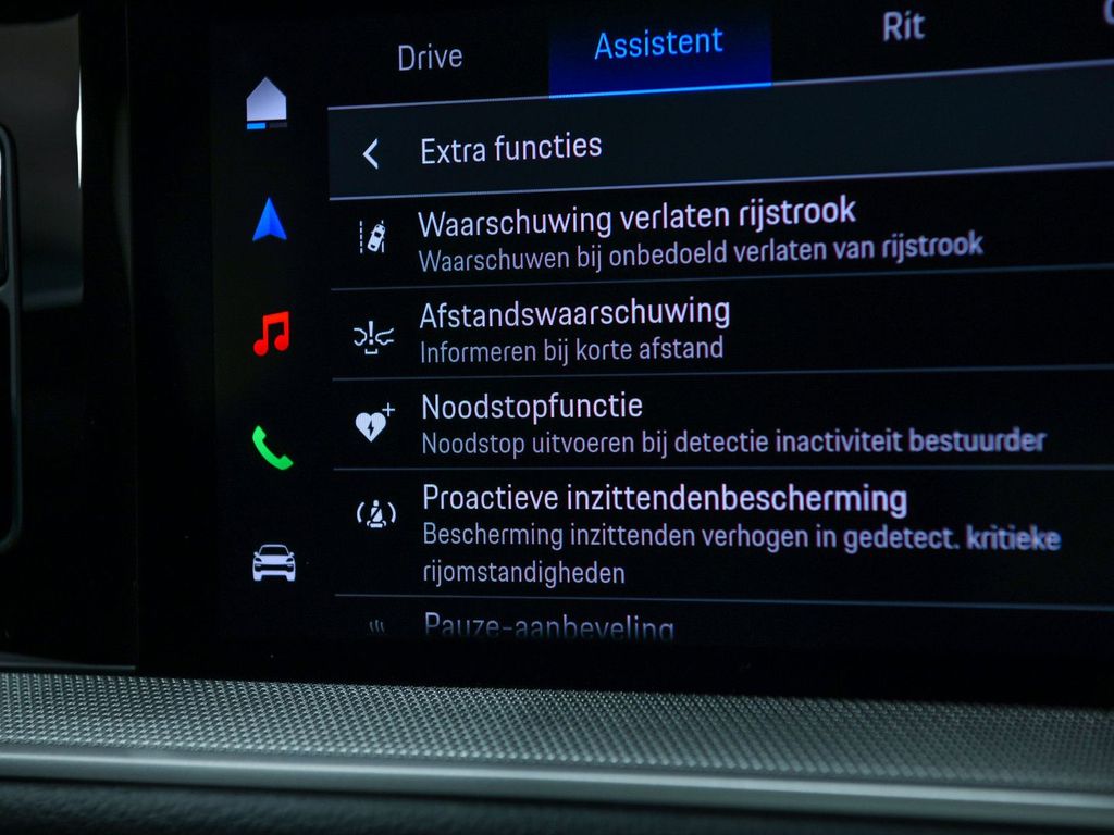 Porsche Cayenne 2025